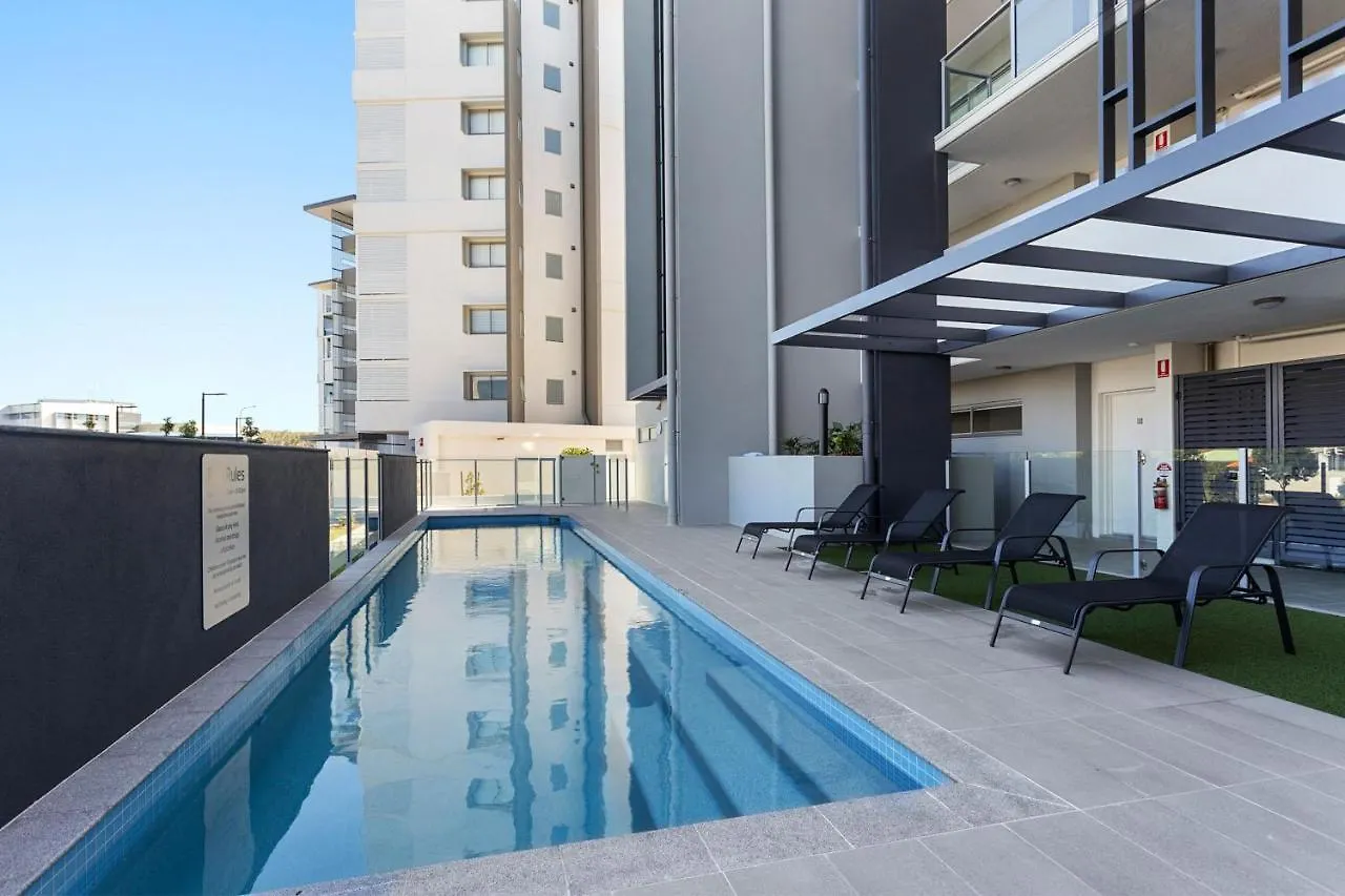 Lakeview Apartment - Birtinya Kawana Waters